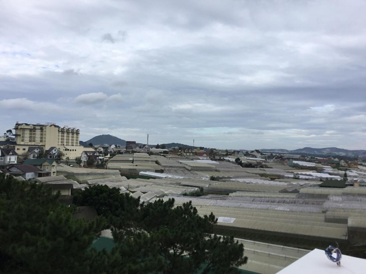 Apartmán Biet Thu Du Lich Atiso Dalat Exteriér fotografie